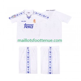 Maillot/Tenue Real Madrid Retro Enfant Domicile 1996-1997
